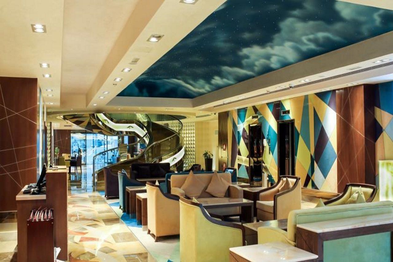 Halo Hotel Dubaj Exteriér fotografie